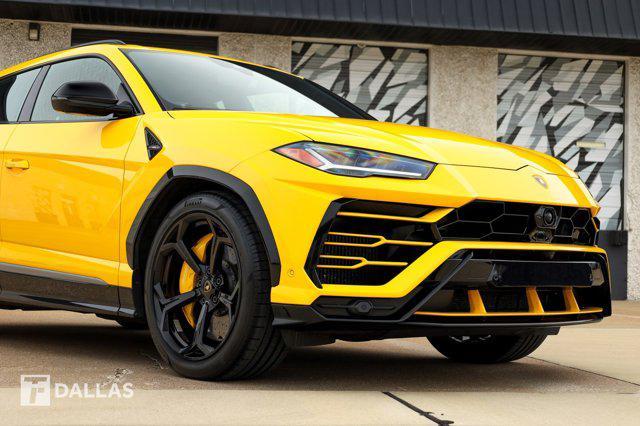 used 2019 Lamborghini Urus car, priced at $184,900