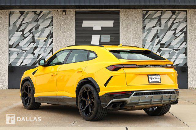 used 2019 Lamborghini Urus car, priced at $184,900