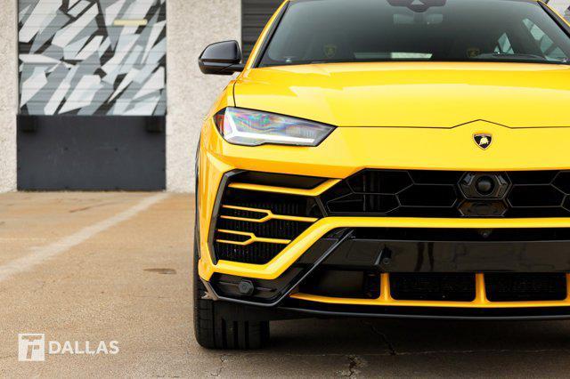 used 2019 Lamborghini Urus car, priced at $184,900