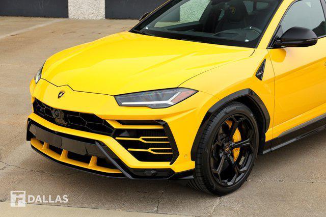 used 2019 Lamborghini Urus car, priced at $184,900