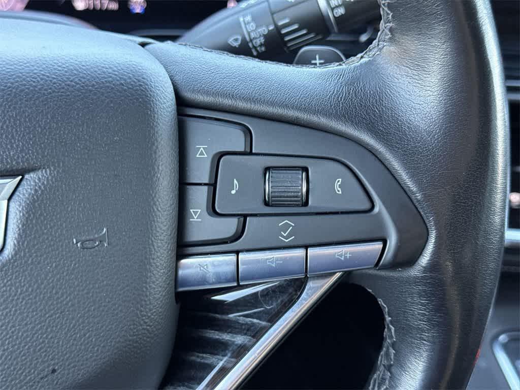 used 2023 Cadillac Escalade ESV car, priced at $67,555