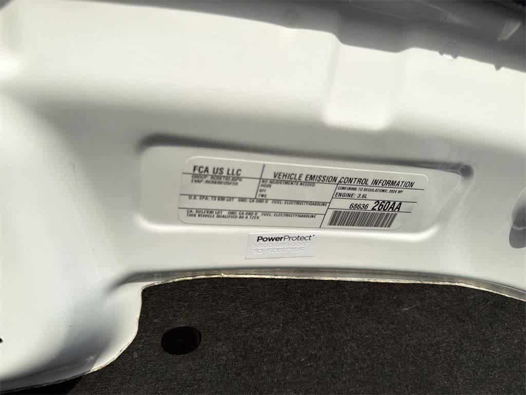 used 2024 Chrysler Pacifica Hybrid car, priced at $33,089