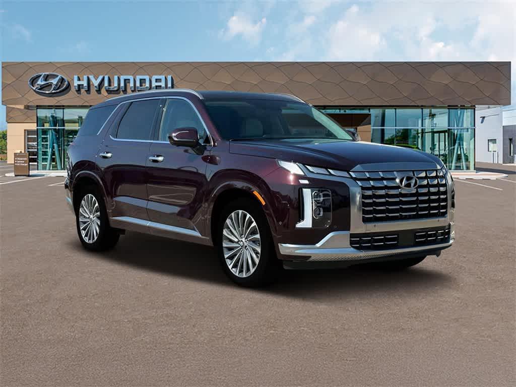used 2024 Hyundai Palisade car, priced at $42,843