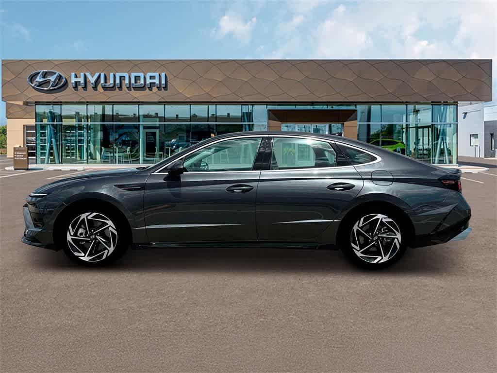 used 2024 Hyundai Sonata car, priced at $23,571