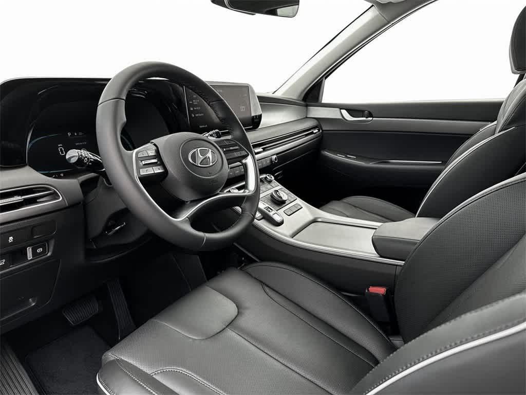 used 2025 Hyundai Palisade car, priced at $36,689