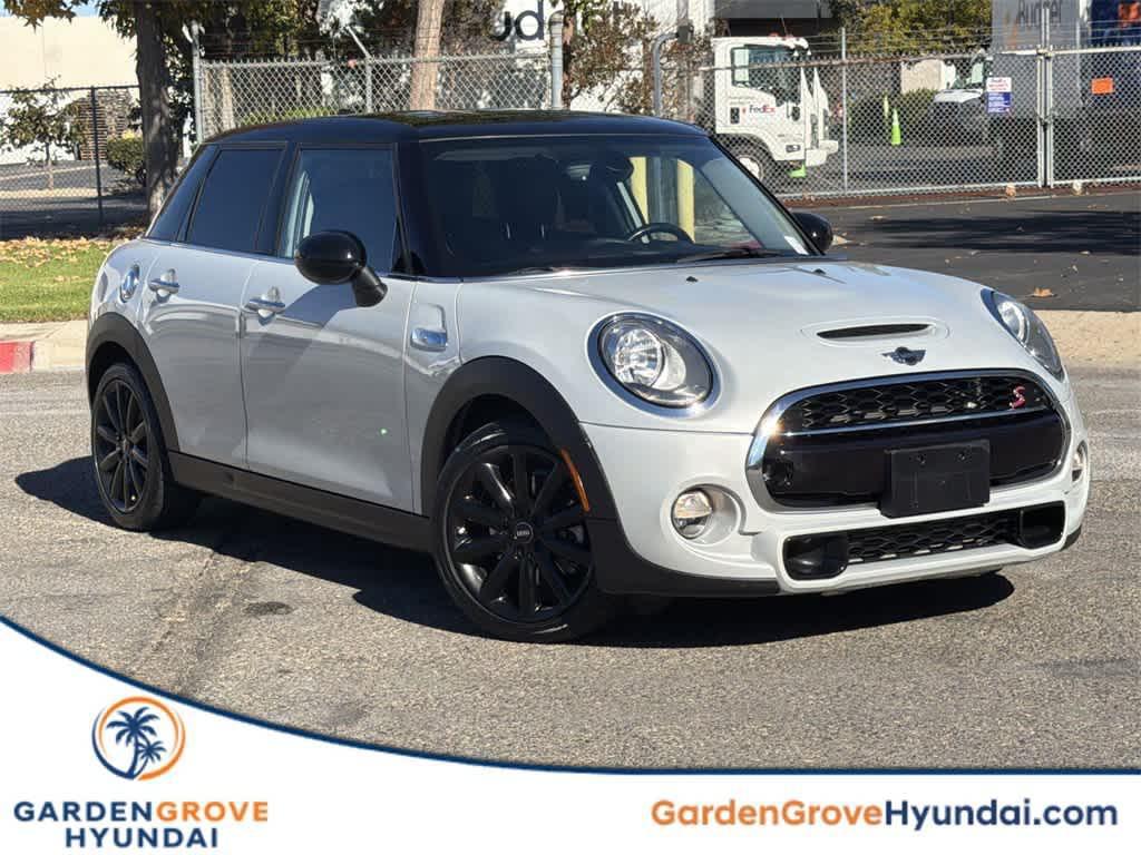 used 2018 MINI Hardtop car, priced at $16,405