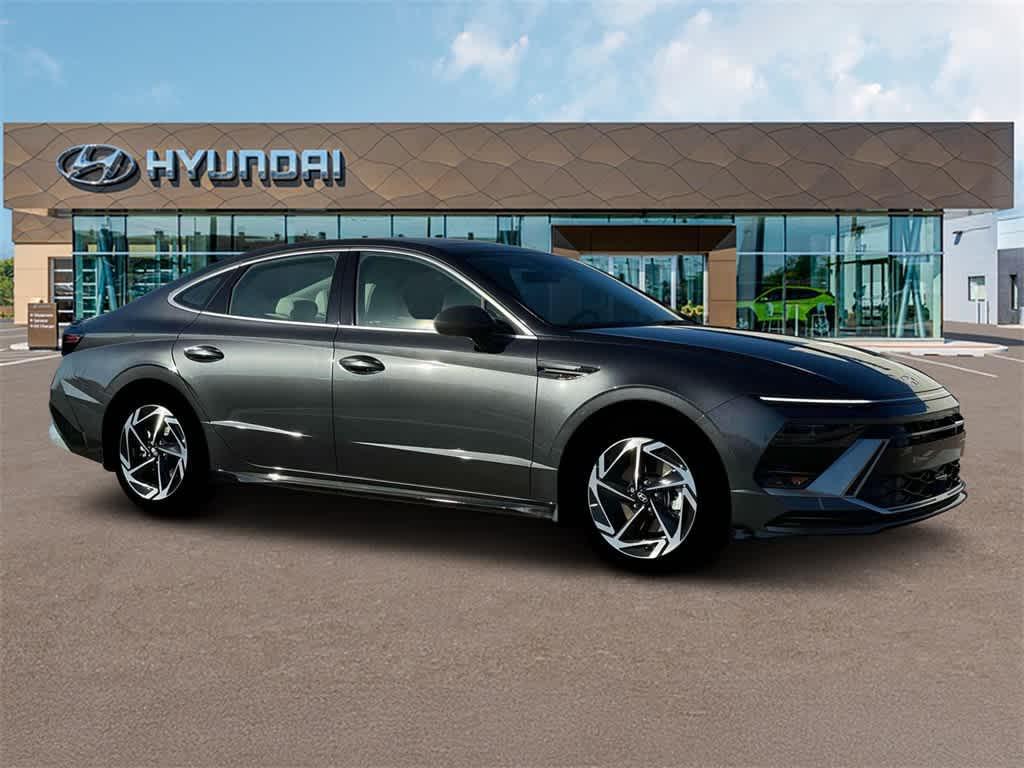 new 2025 Hyundai Sonata car, priced at $31,140