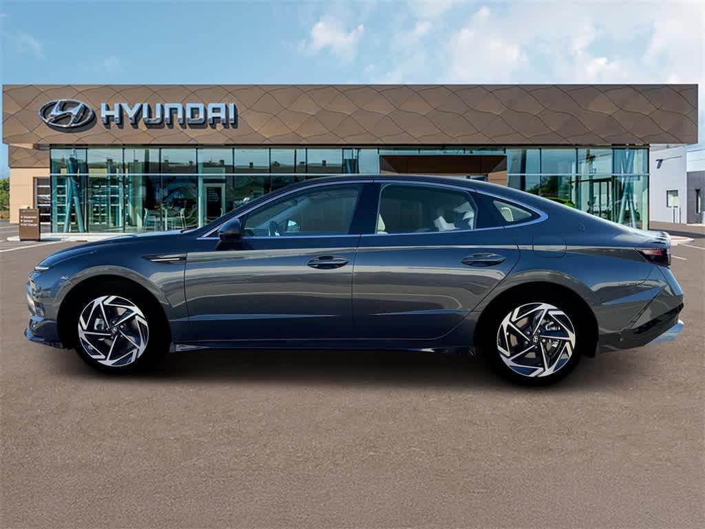 new 2025 Hyundai Sonata car, priced at $31,140
