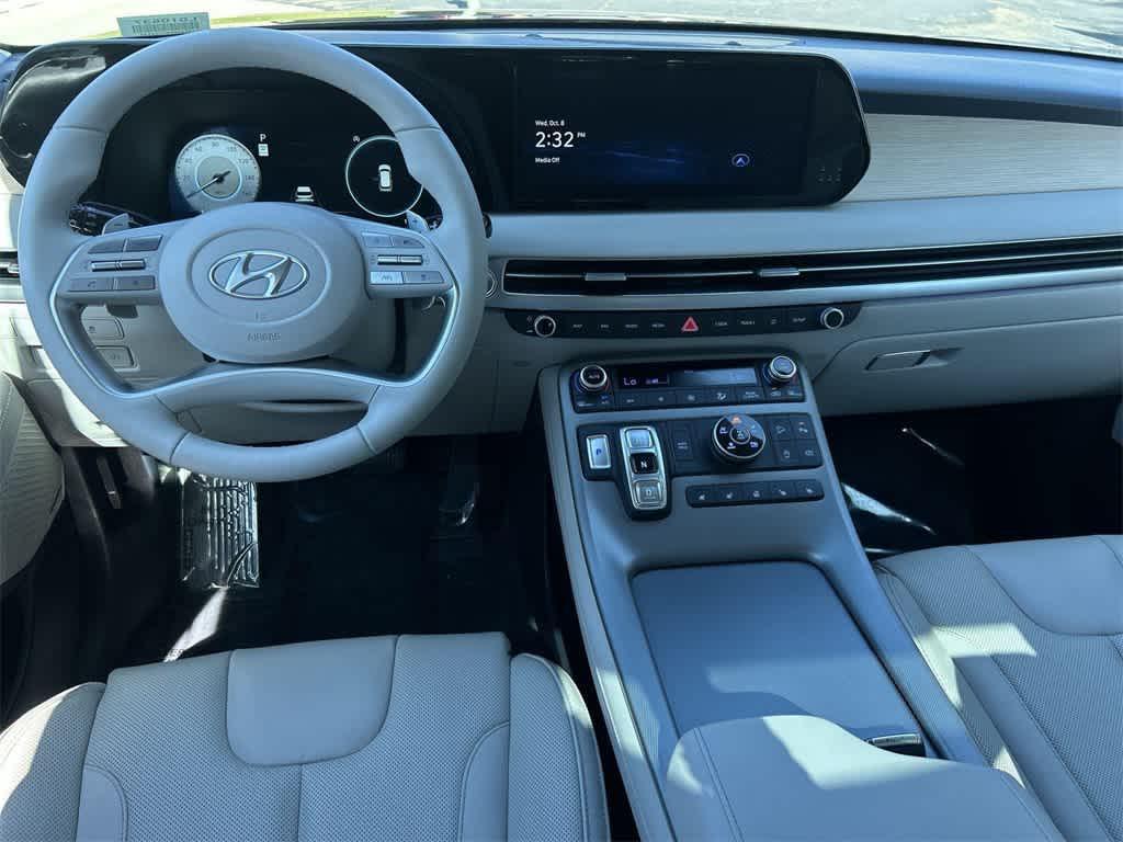 used 2024 Hyundai Palisade car, priced at $40,360