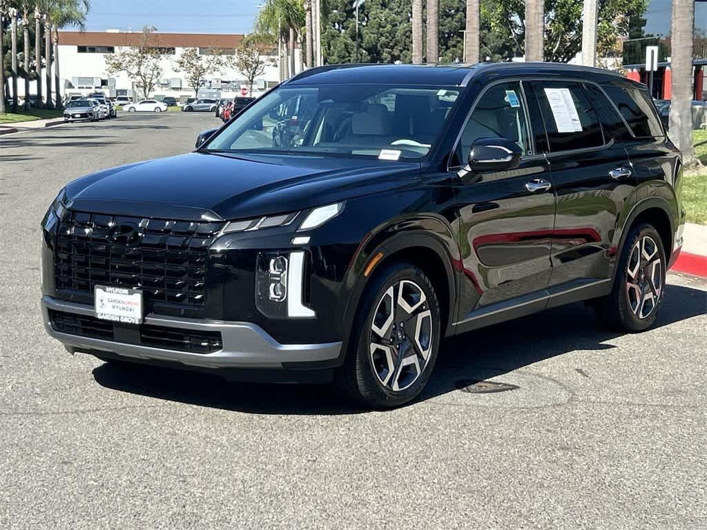 used 2024 Hyundai Palisade car, priced at $40,360