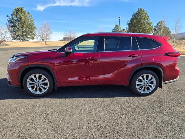 used 2020 Toyota Highlander car