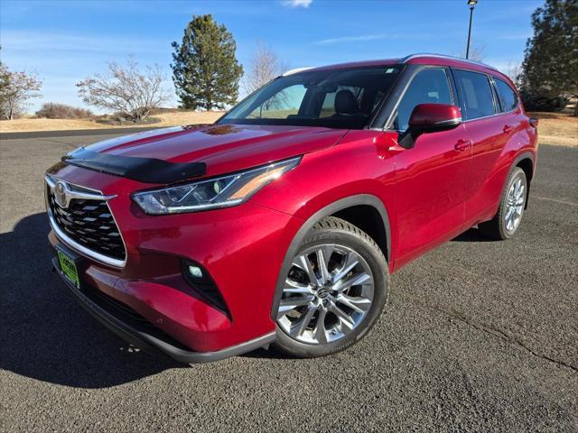 used 2020 Toyota Highlander car