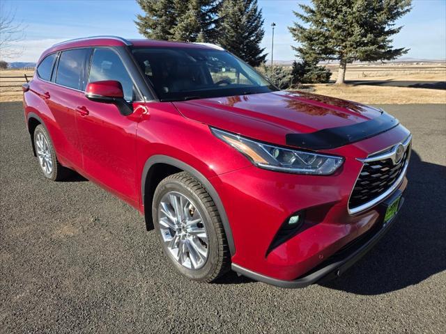 used 2020 Toyota Highlander car