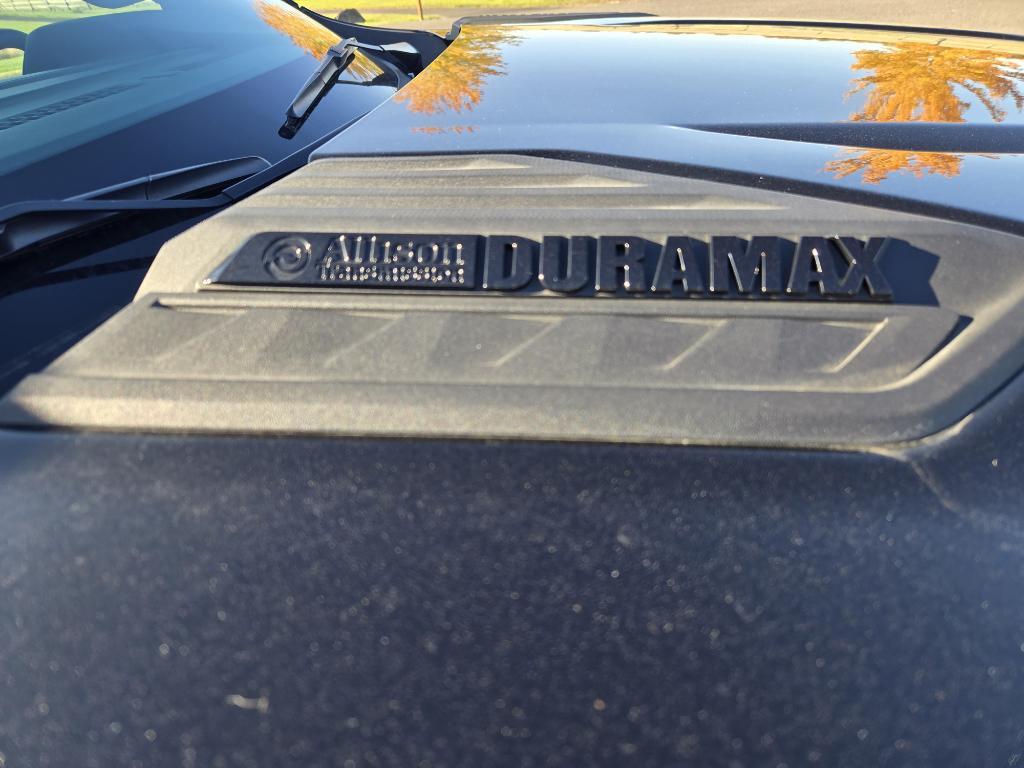 used 2025 Chevrolet Silverado 3500 car, priced at $72,995