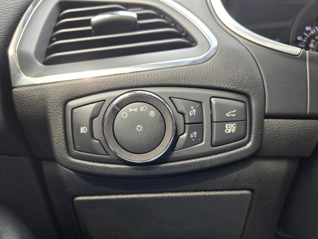 used 2019 Ford Edge car, priced at $24,995