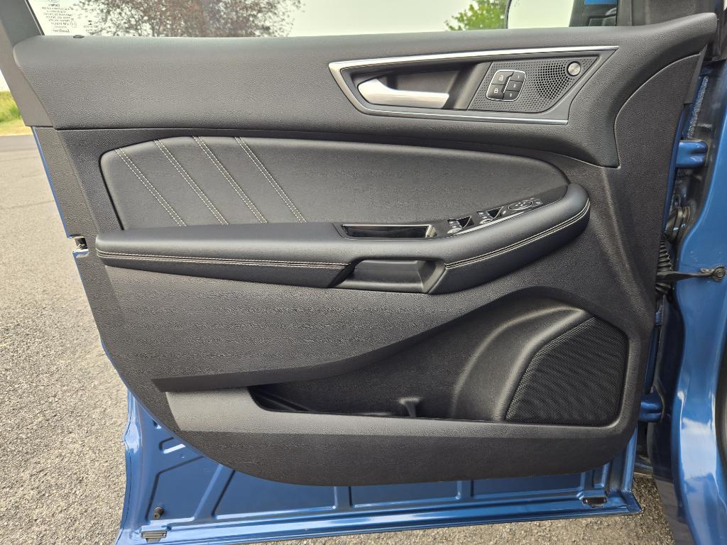 used 2019 Ford Edge car, priced at $24,995