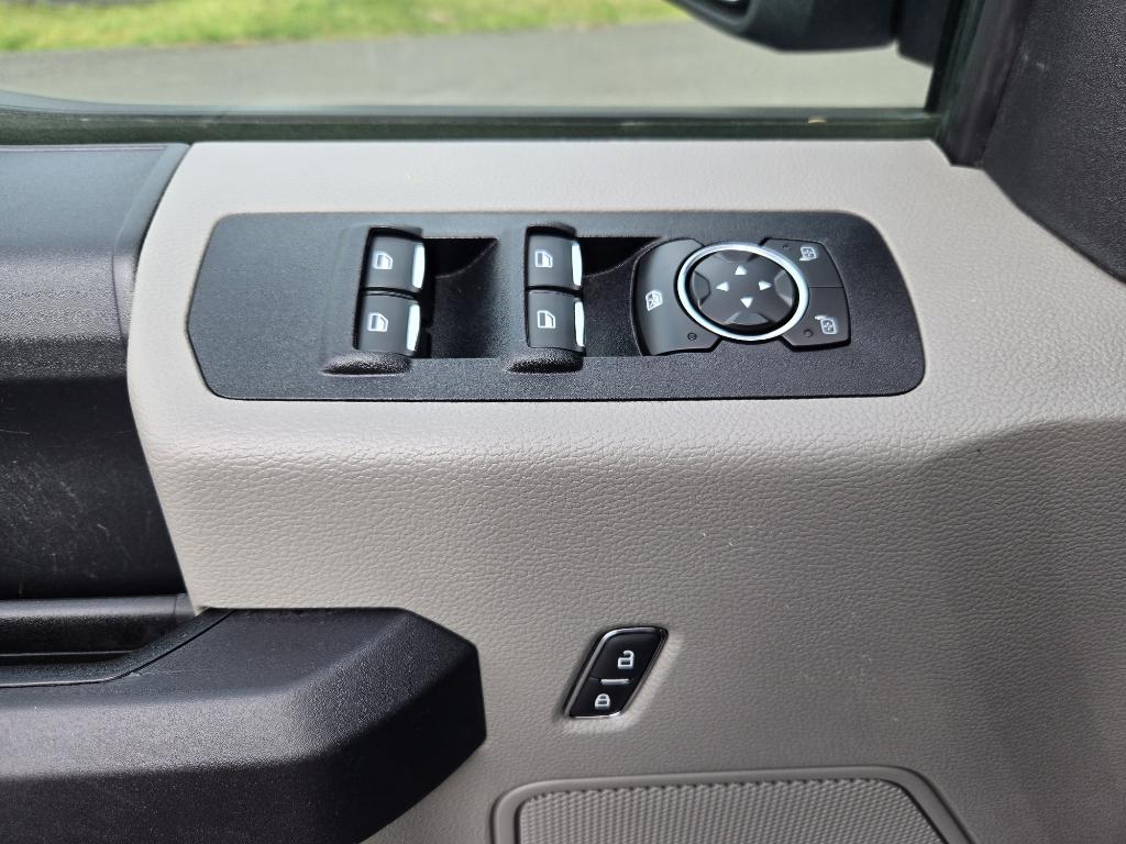 used 2020 Ford F-150 car, priced at $24,995