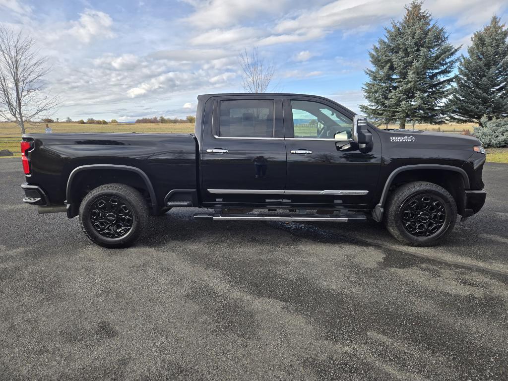 used 2024 Chevrolet Silverado 3500 car, priced at $71,995