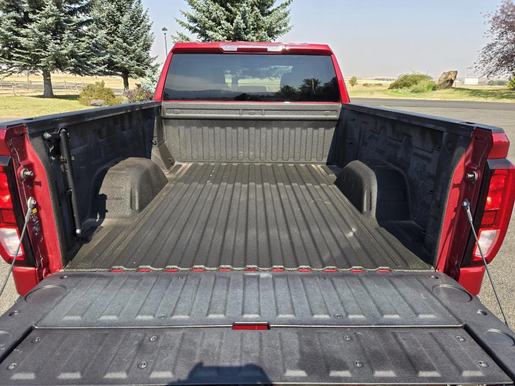used 2022 GMC Sierra 1500 car, priced at $36,995