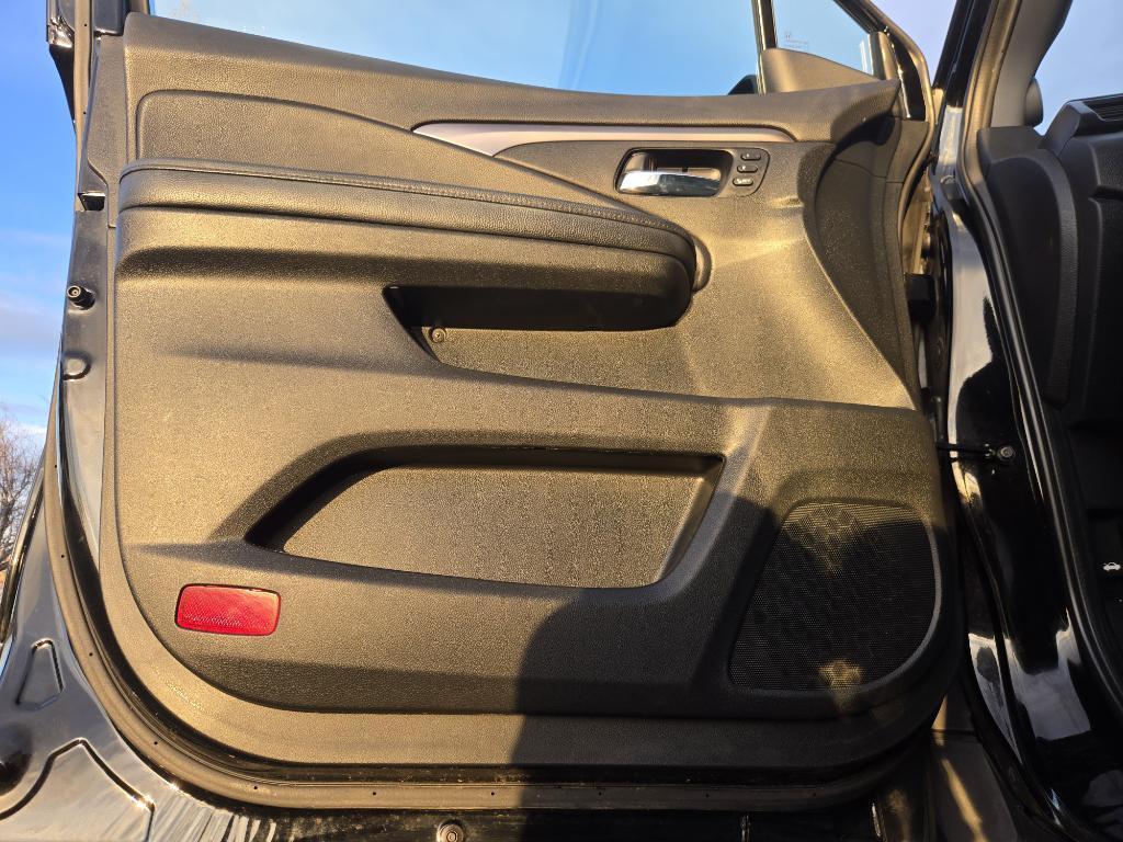 used 2021 Honda Pilot car, priced at $34,995