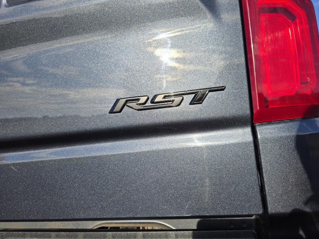 used 2022 Chevrolet Silverado 1500 car, priced at $44,995