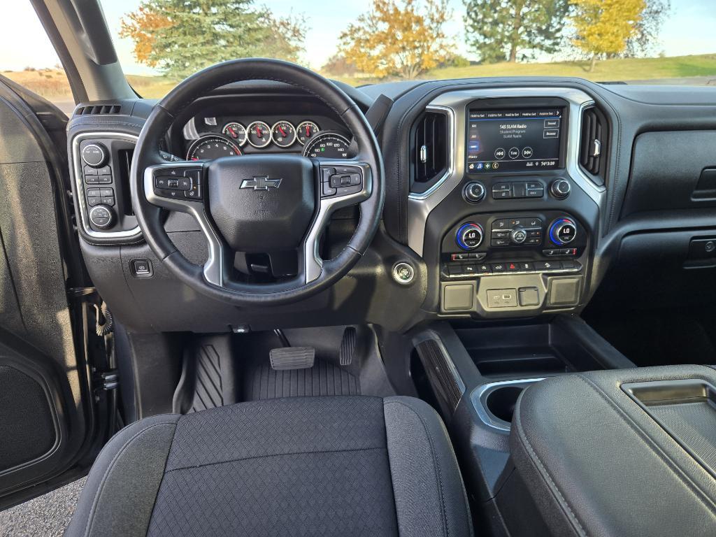 used 2022 Chevrolet Silverado 1500 car, priced at $44,995