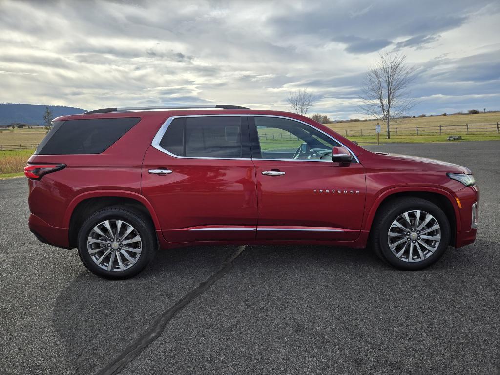 used 2023 Chevrolet Traverse car, priced at $38,495