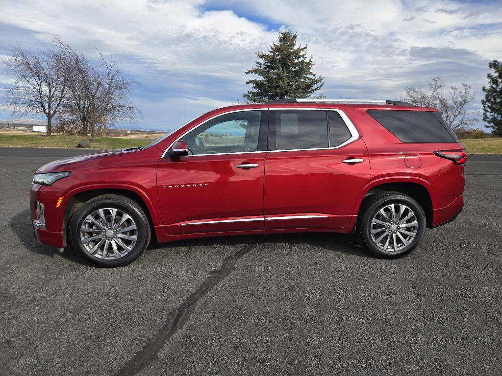 used 2023 Chevrolet Traverse car, priced at $38,495