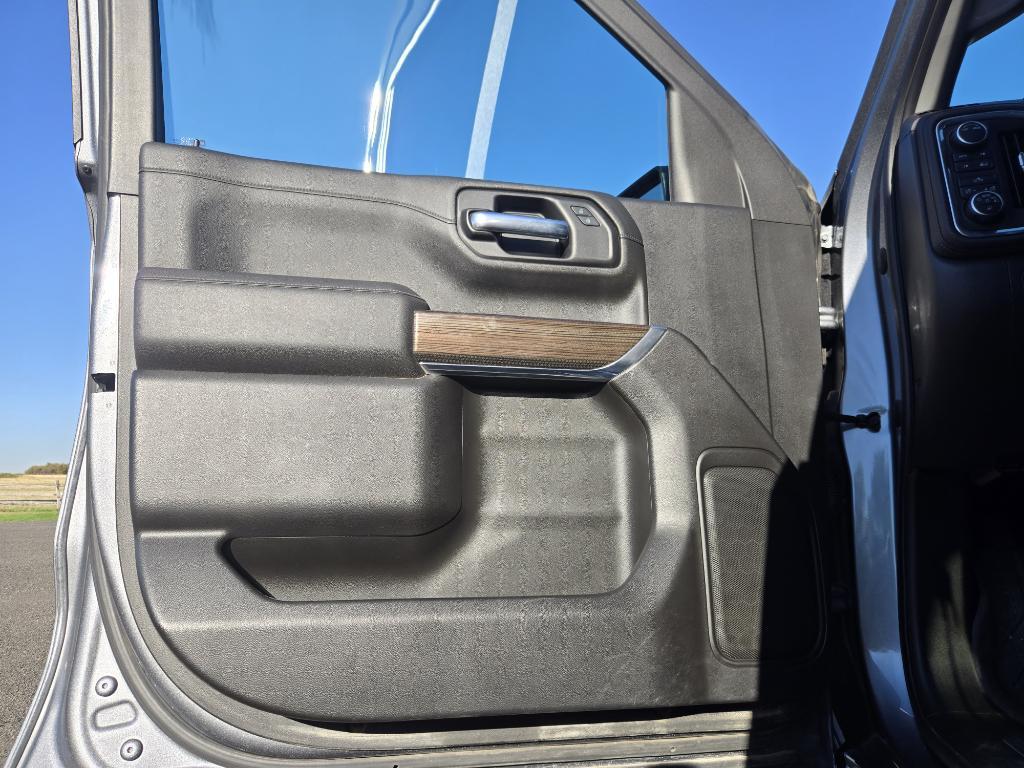 used 2022 Chevrolet Silverado 1500 car, priced at $30,995