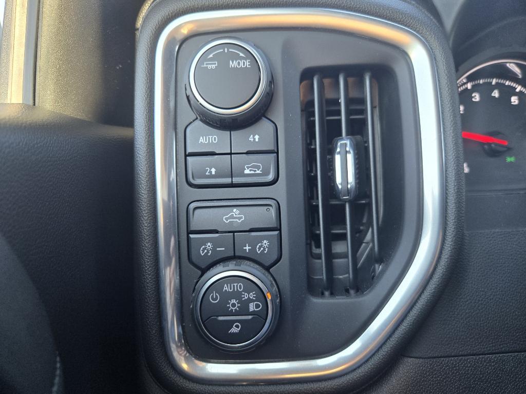 used 2022 Chevrolet Silverado 1500 car, priced at $30,995