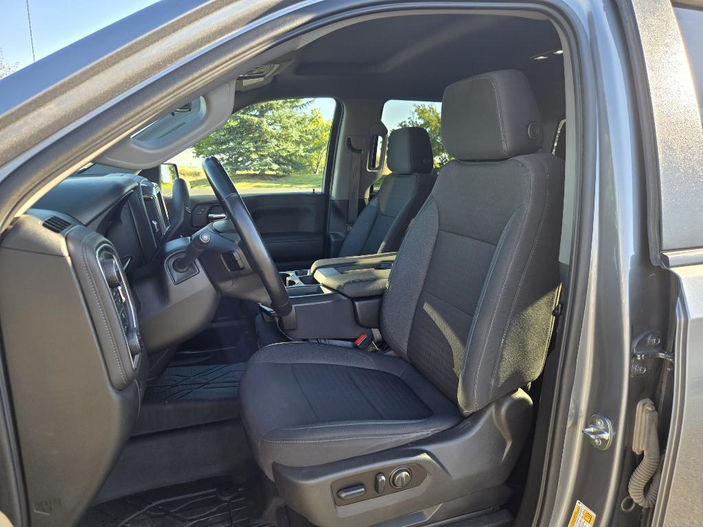 used 2022 Chevrolet Silverado 1500 car, priced at $30,995