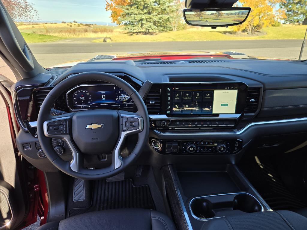 used 2025 Chevrolet Silverado 3500 car, priced at $79,995