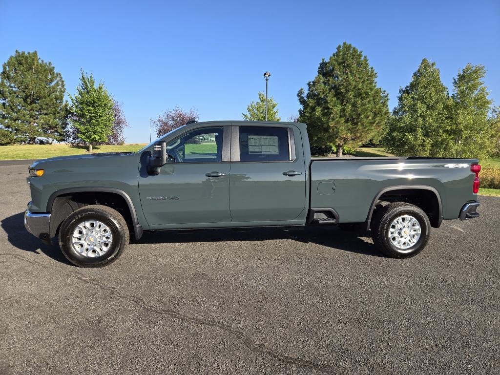 new 2025 Chevrolet Silverado 3500 car, priced at $73,665