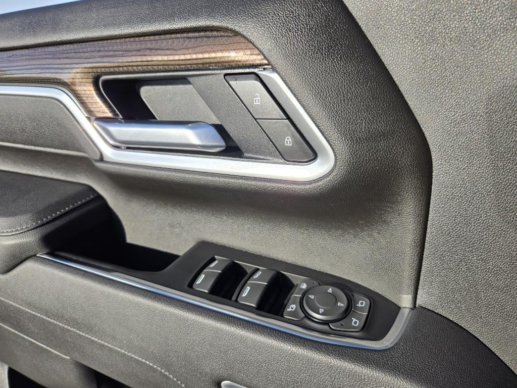 new 2025 Chevrolet Silverado 3500 car, priced at $73,665