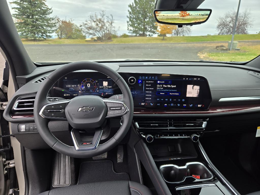 new 2026 Chevrolet Traverse car, priced at $53,915