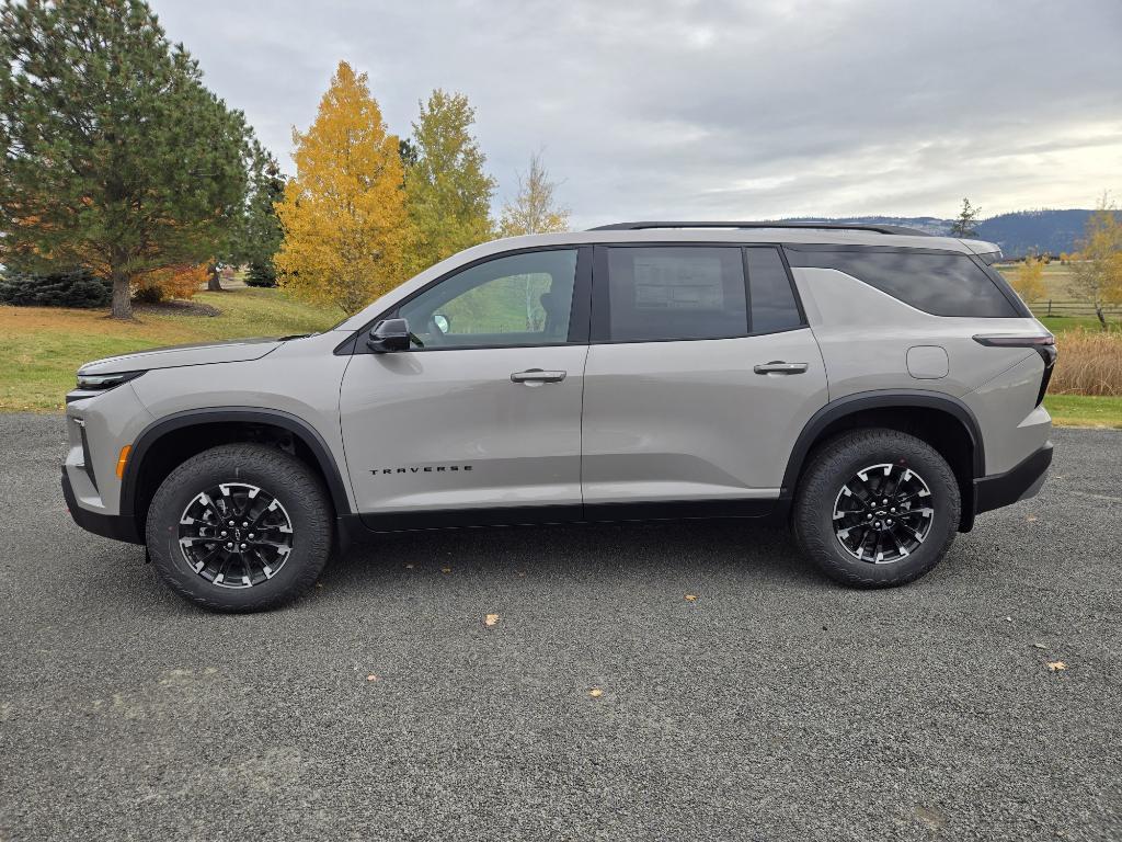 new 2026 Chevrolet Traverse car, priced at $53,915