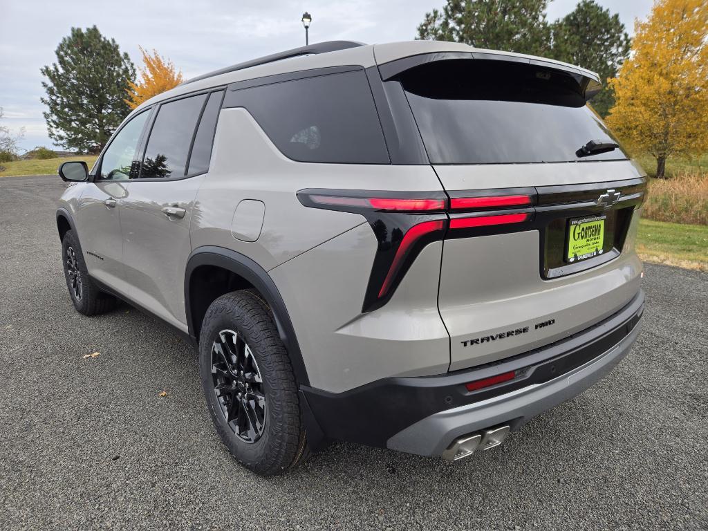 new 2026 Chevrolet Traverse car, priced at $53,915