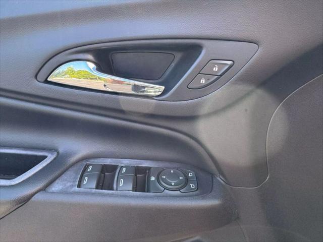 used 2020 Chevrolet Equinox car, priced at $14,845