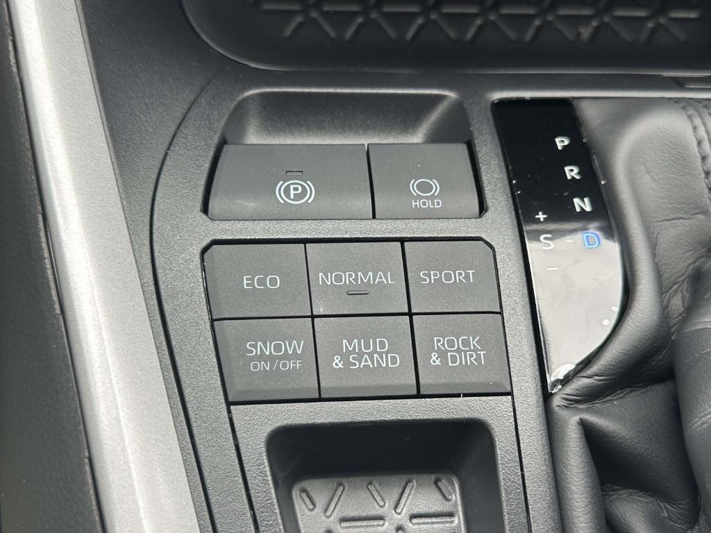 new 2025 Toyota RAV4 car, priced at $35,044