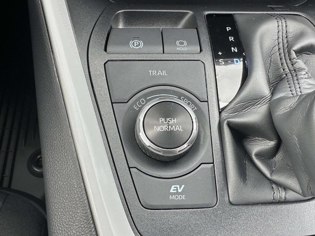 new 2025 Toyota RAV4 Hybrid car, priced at $38,659