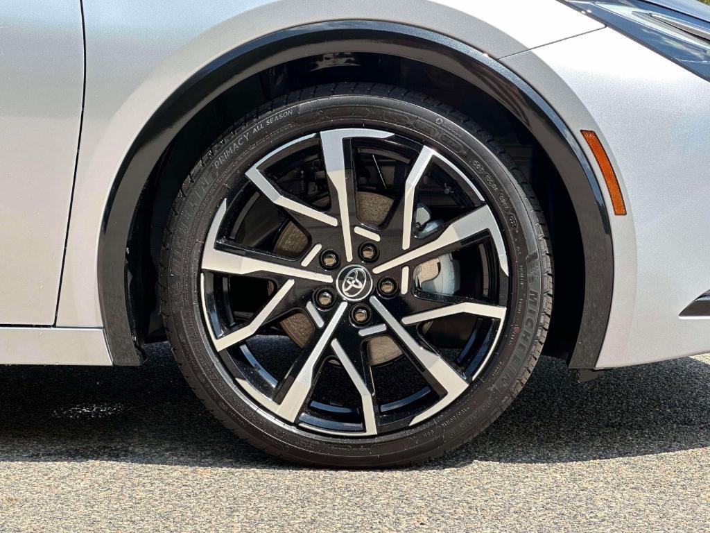 new 2026 Toyota Prius Plug-In Hybrid car, priced at $38,699