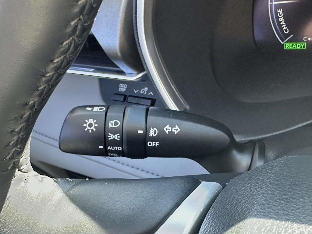 used 2023 Toyota Highlander Hybrid car, priced at $44,299