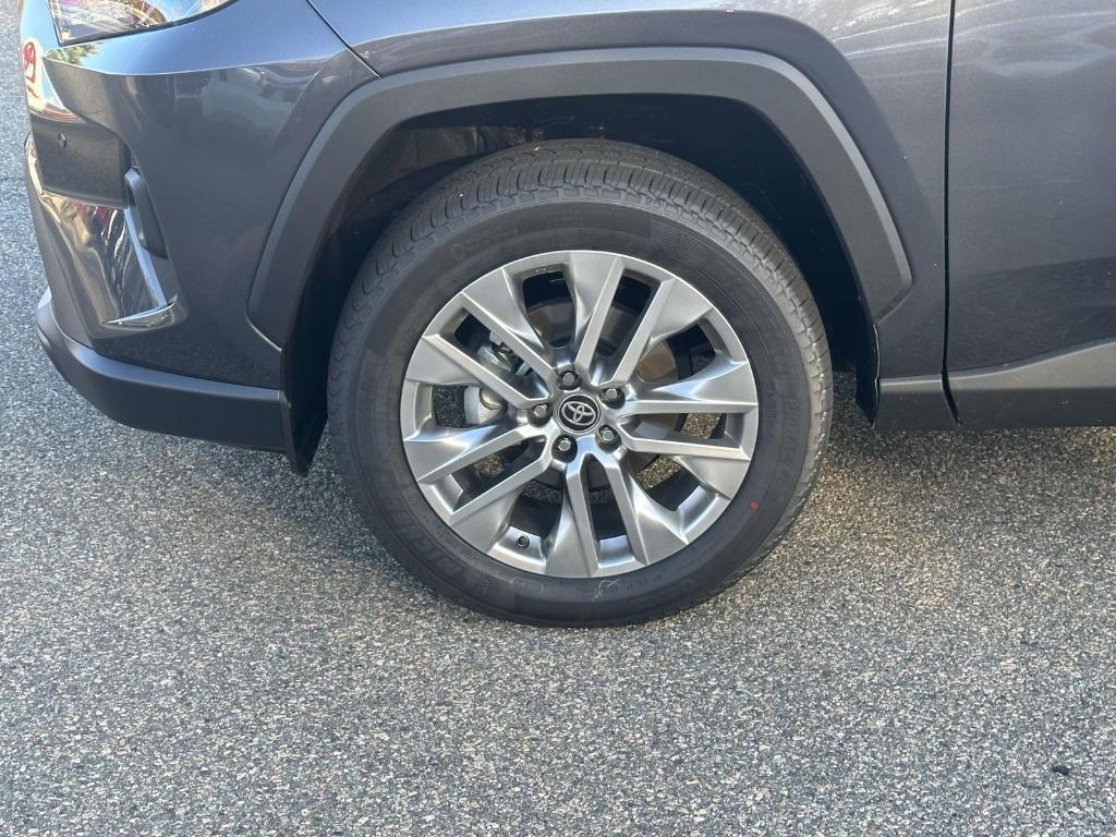 new 2025 Toyota RAV4 car, priced at $39,071