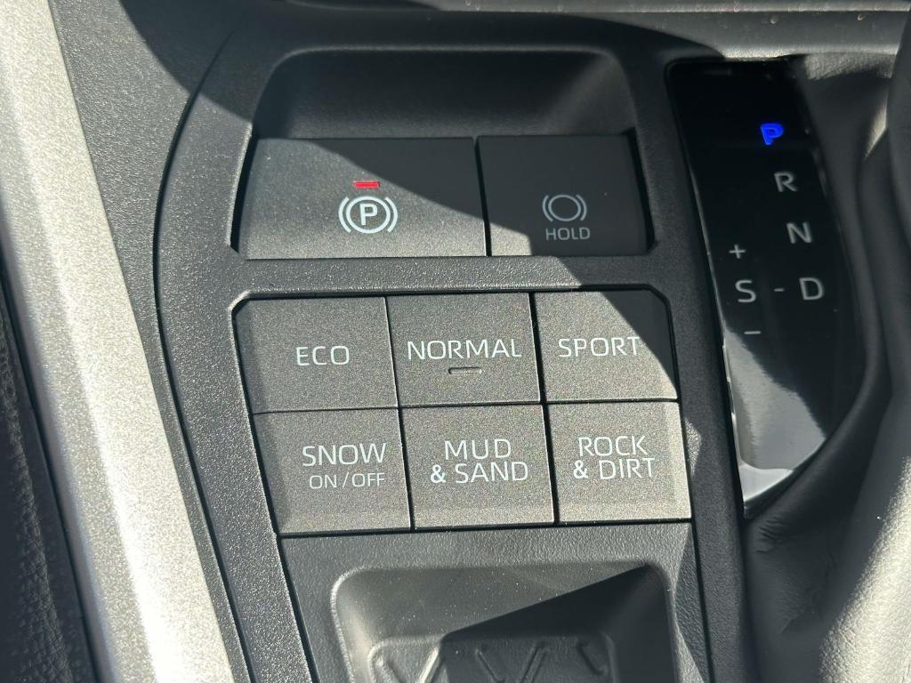 new 2025 Toyota RAV4 car, priced at $31,850