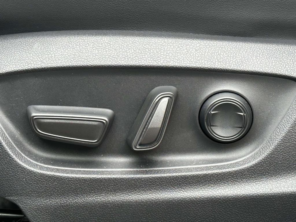 used 2025 Toyota Crown Signia car, priced at $38,999