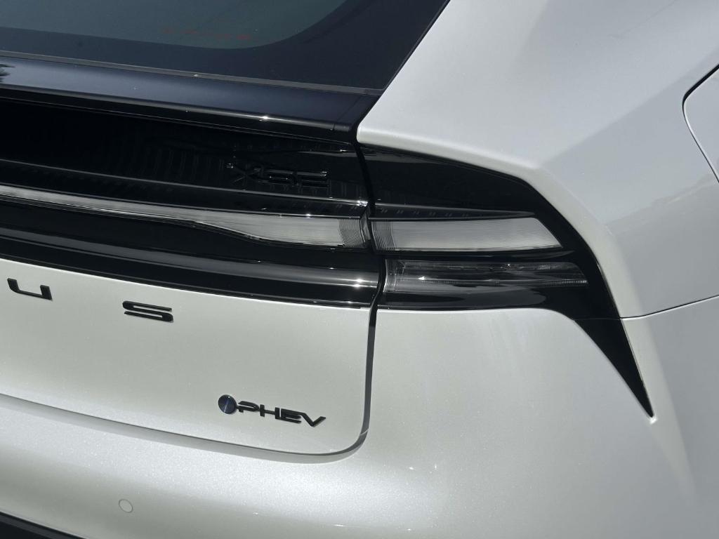 new 2026 Toyota Prius Plug-In Hybrid car, priced at $40,999