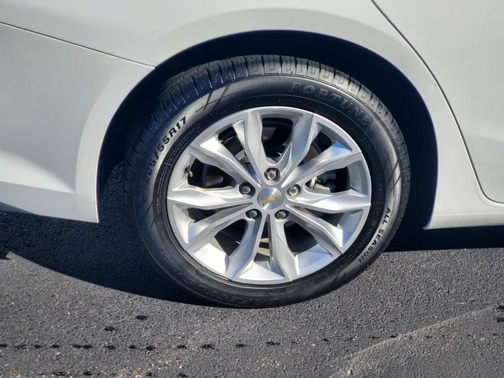 used 2024 Chevrolet Malibu car, priced at $18,944