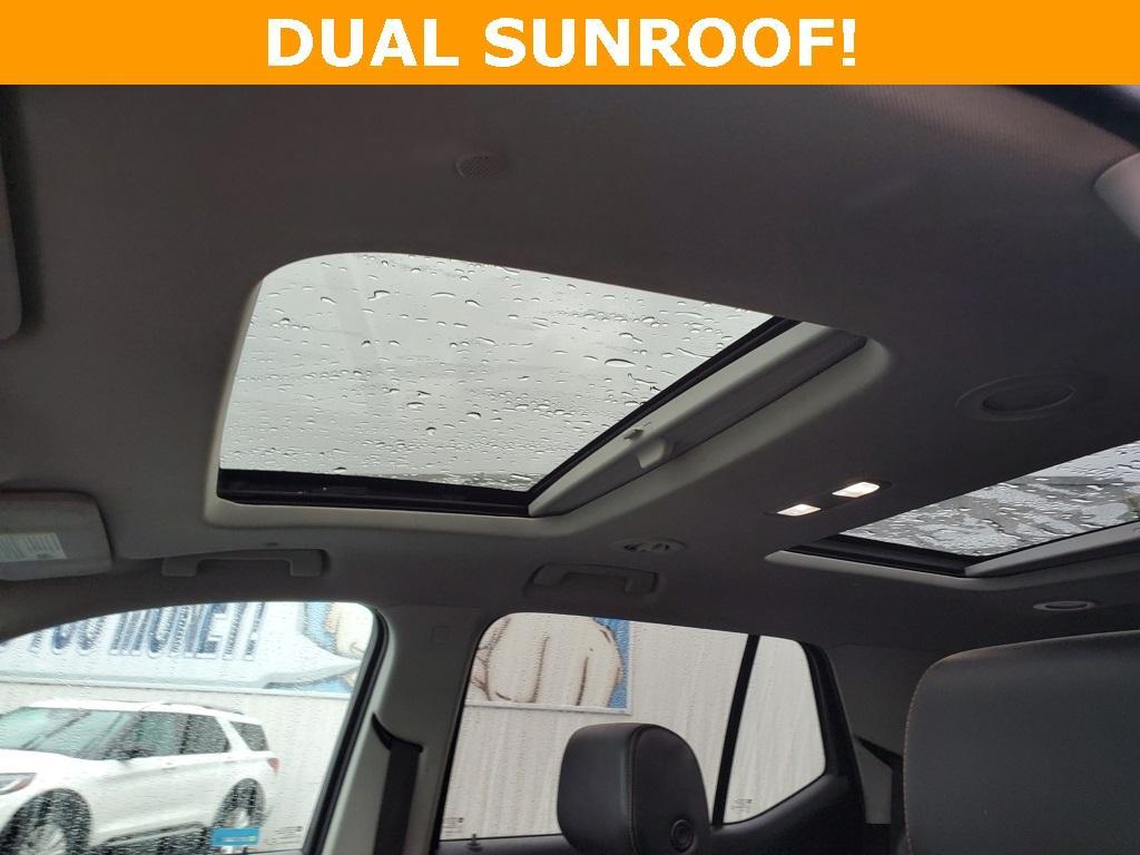 used 2019 Chevrolet Traverse car, priced at $21,887