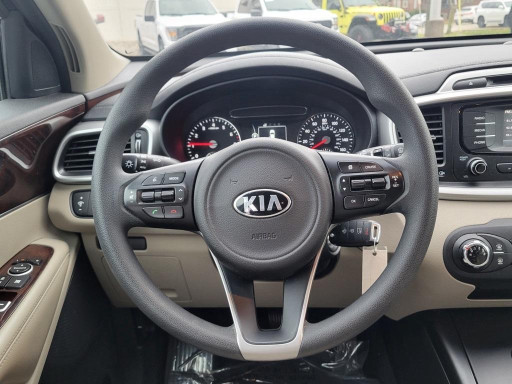 used 2017 Kia Sorento car, priced at $13,999