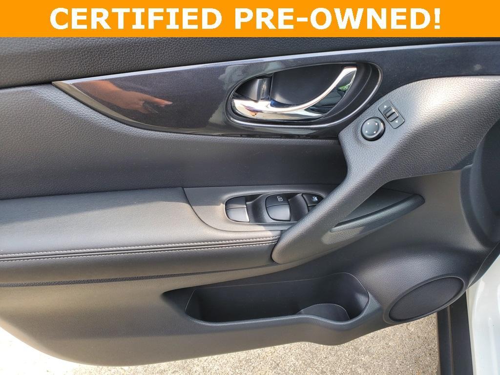 used 2019 Nissan Rogue car, priced at $19,394
